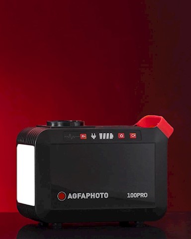AgfaPhoto Analog 35mm Reusable Film Camera (Red)