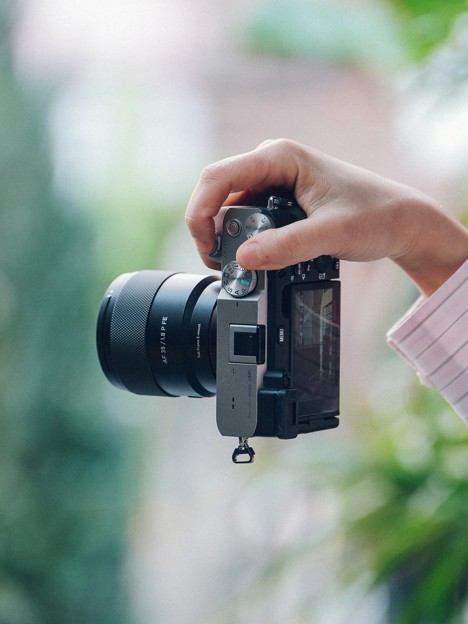 Samyang AF 35mm f/1.8 P