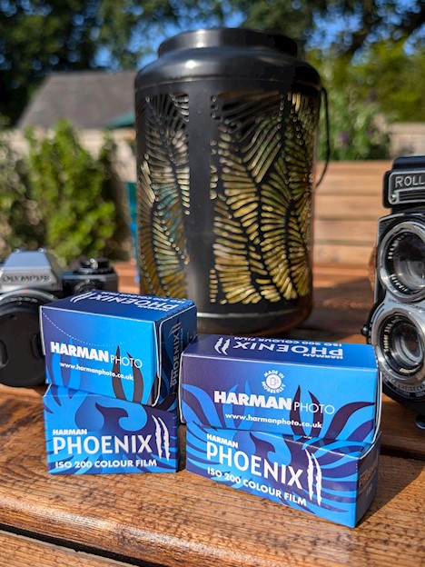 Harman Phoenix II 120 & 35mm