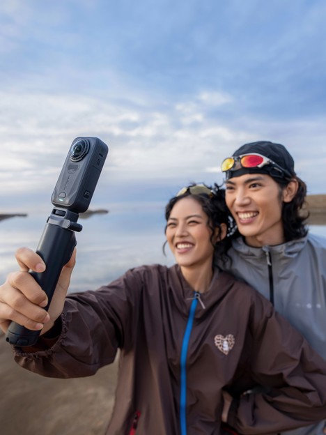 Insta360 X6