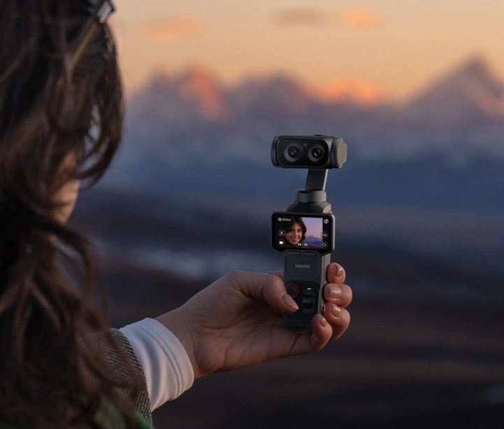Insta360 Luna Ultra