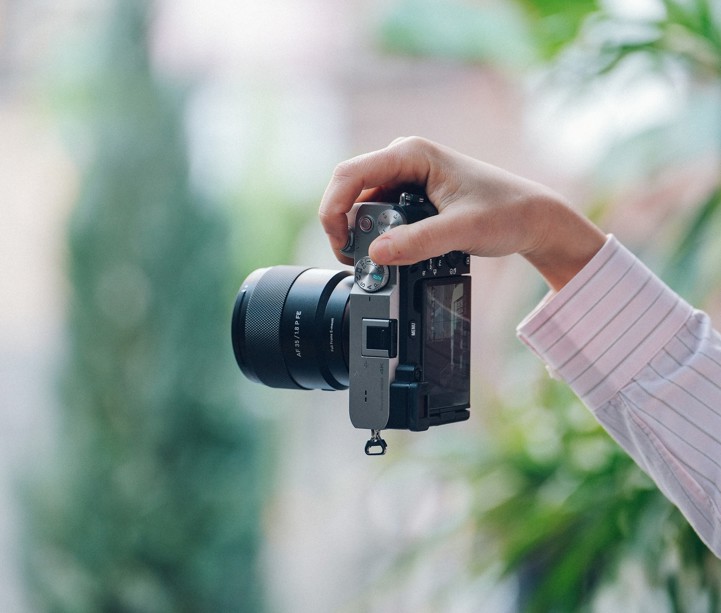 Samyang AF 35mm f/1.8 P