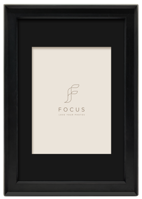 Darcey Black 50x70/PP 40x50