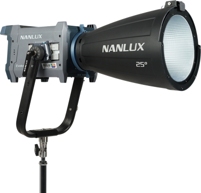 Evoke 600C LED Full-color Spot Light with trolley case